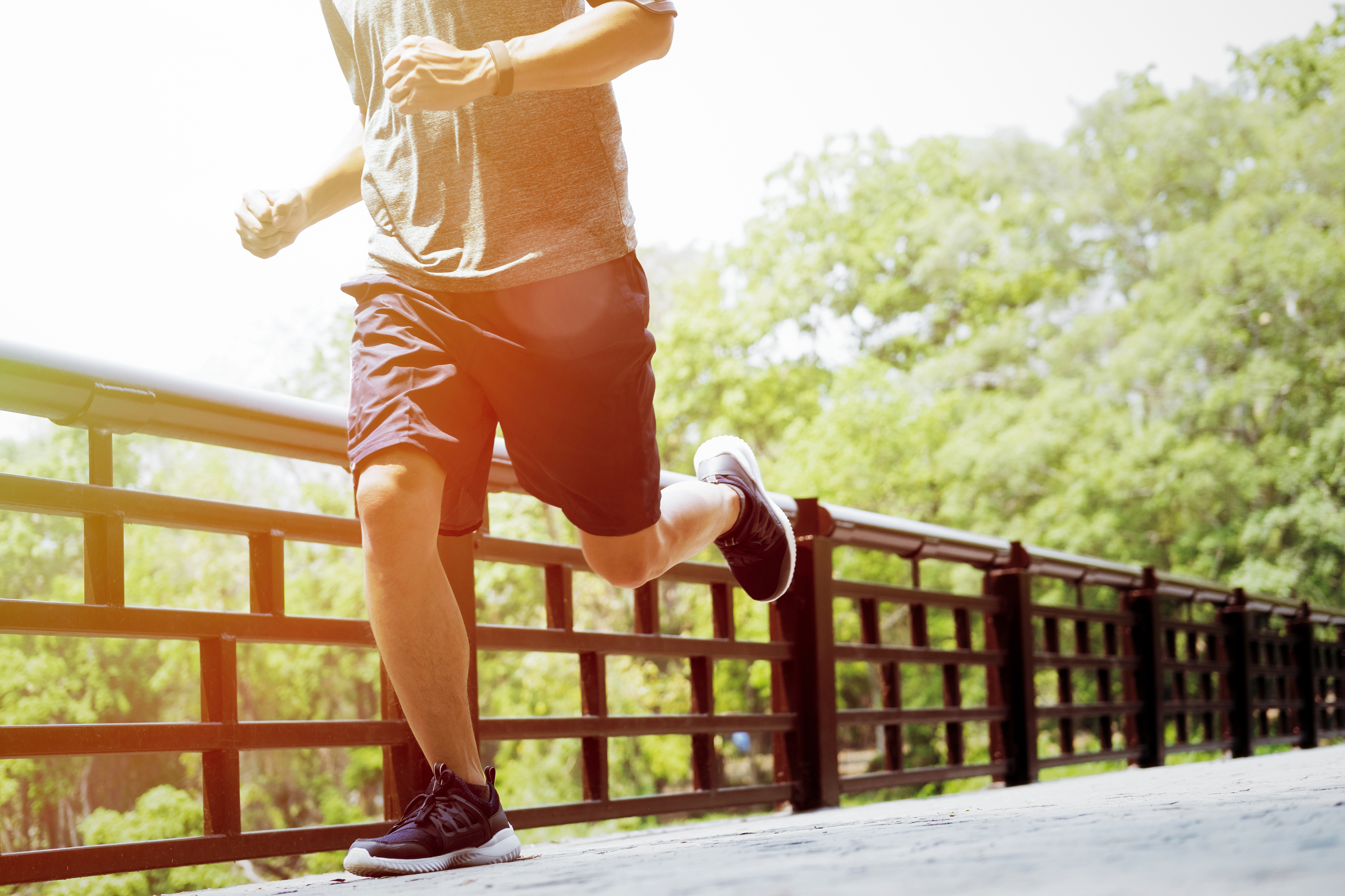 Dia do atleta: Dicas de alimentação saudável para praticar exercícios 